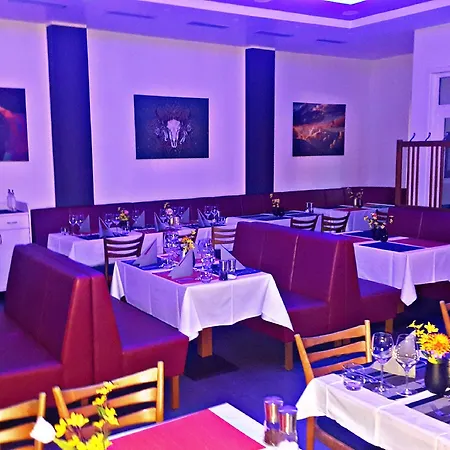 Royal Santana Hotel 3*