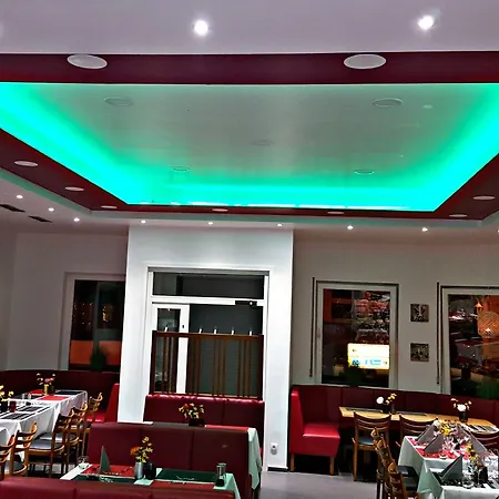 Royal Santana 3*