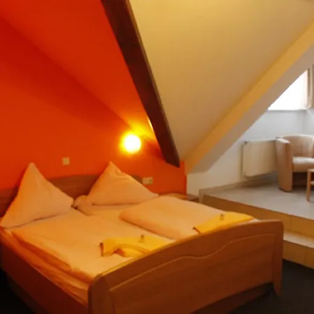 Hotel Royal Santana 3*